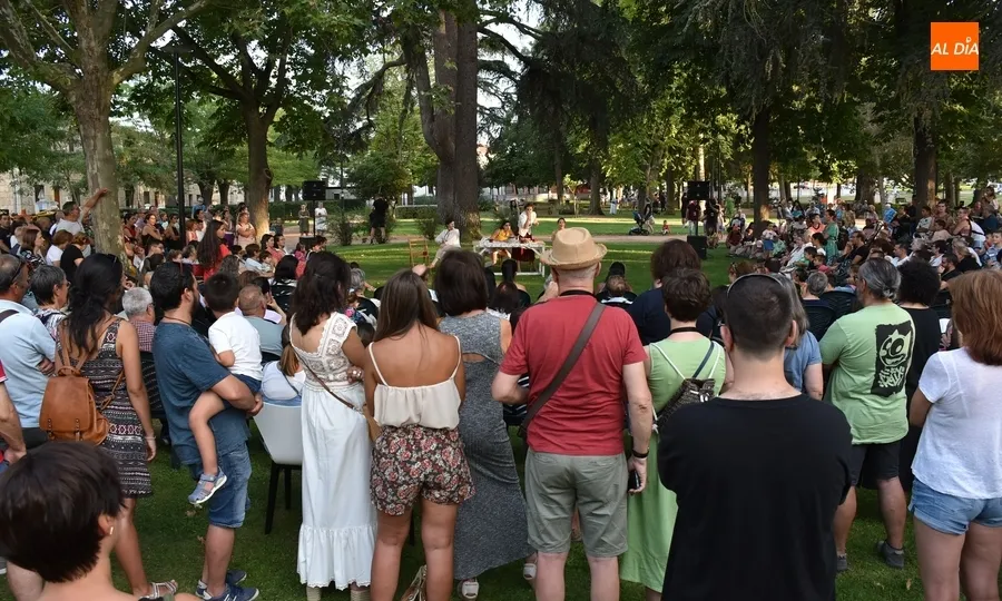 Foto 7 - Dos cuartetos congregan masas en La Florida y Bolonia sin decir ni una &lsquo;palabra&rsquo;
