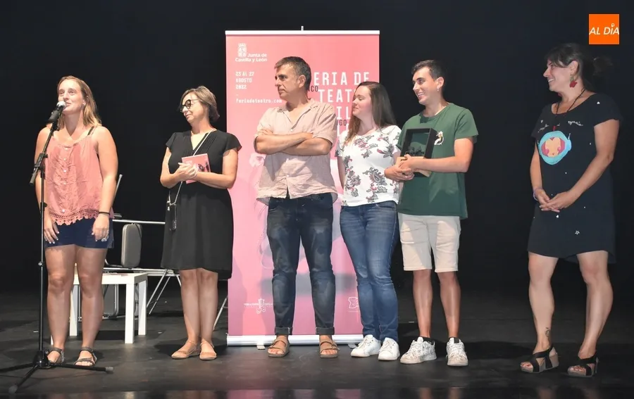 Foto 6 - La Asociaci&oacute;n de Amigos del Teatro entrega los galardones a las mejores obras de 2021