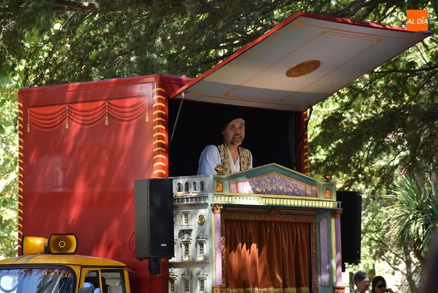 Foto 9 - El Teatro Tuk Tuk se estrena en Espa&ntilde;a en la Feria de Ciudad Rodrigo