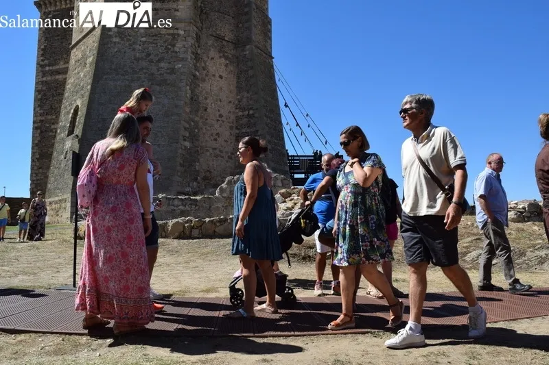 Foto 2 - S&aacute;bado y domingo de Mercado Medieval y Feria Alimentaria &lsquo;Alva&rsquo; junto al Castillo de los Duques de Alba