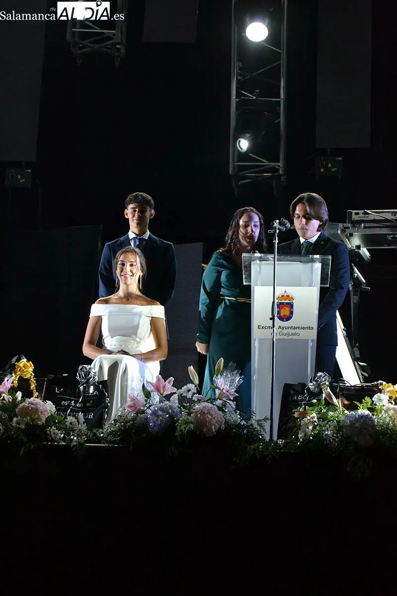 Foto 9 - Emocionante noche en Guijuelo con el preg&oacute;n y elecci&oacute;n de la Reina de las Fiestas de 2022