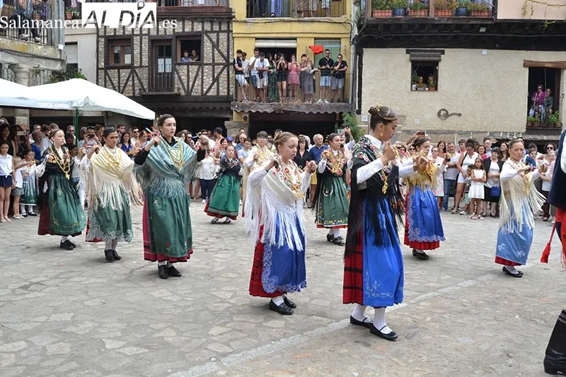 Foto 15 - San Mart&iacute;n del Casta&ntilde;ar honra a su patrona
