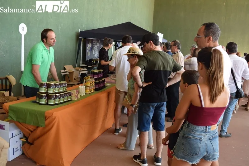 Foto 12 - Alimentaci&oacute;n, agricultura, artesan&iacute;a y maquinaria se dan cita en la VI Feria Agroalimentaria&nbsp;de Galinduste