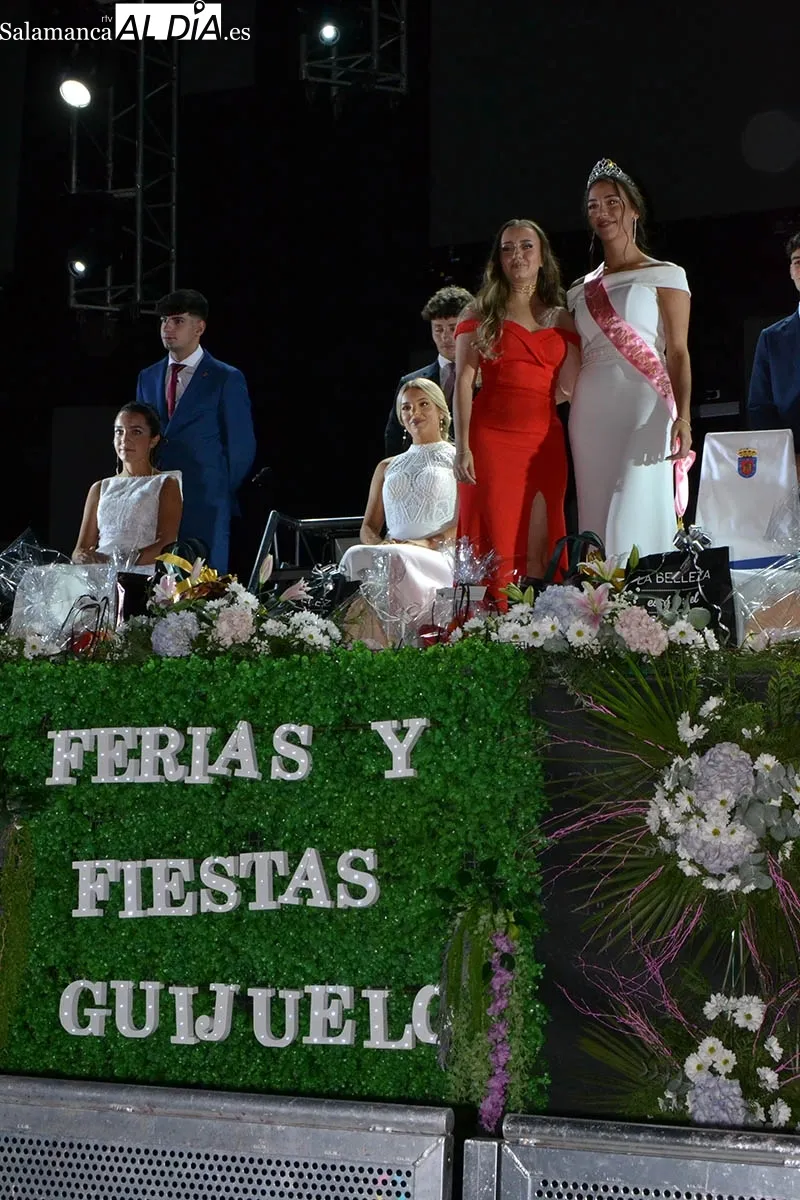 Foto 2 - Emocionante noche en Guijuelo con el preg&oacute;n y elecci&oacute;n de la Reina de las Fiestas de 2022