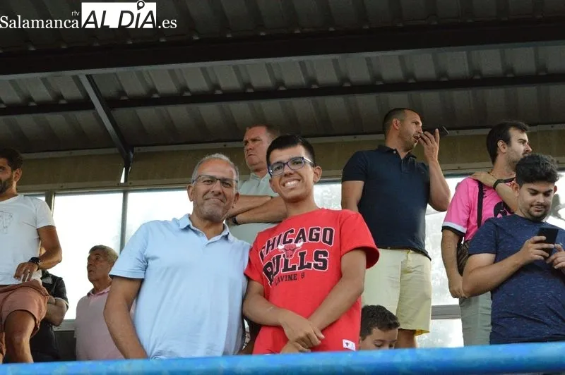 Galería de público en el San Casto / Fotos: Elena Esteban