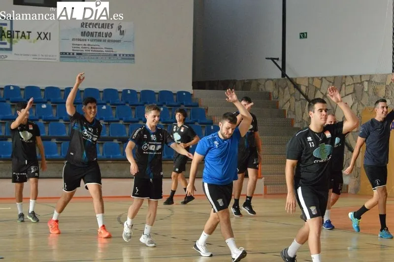 Foto 10 - El BM Salamanca arranca la pretemporada en 'su' R&iacute;o Tormes