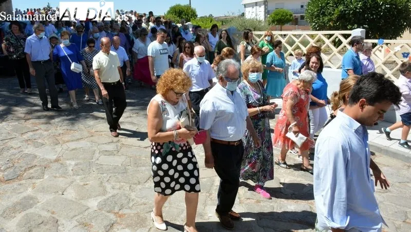 La imagen de La Virgen de la Asunción fue llevada en procesión por las calles de la villa