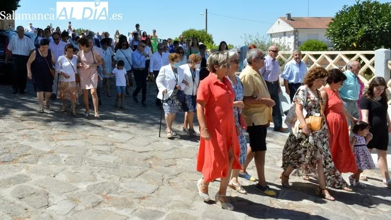 La imagen de La Virgen de la Asunción fue llevada en procesión por las calles de la villa