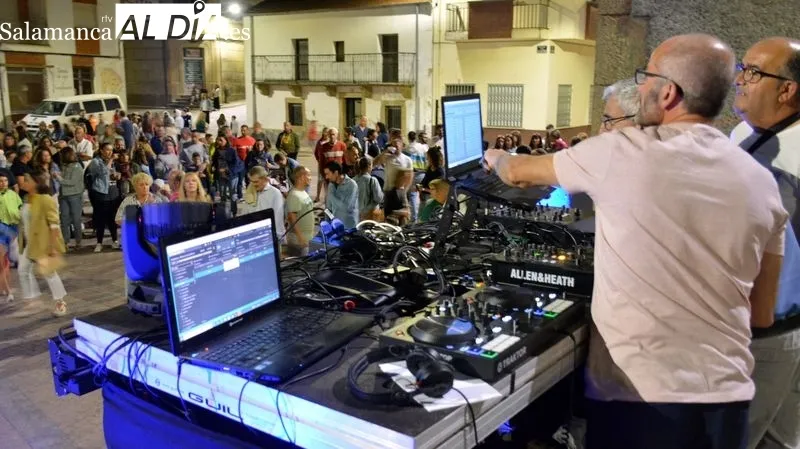 Noche de música con los DJ's de Lumbrales