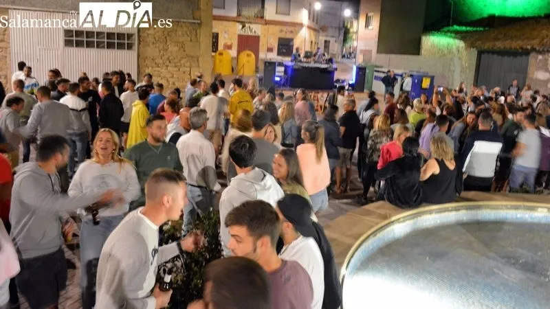 Noche de música con los DJ's de Lumbrales