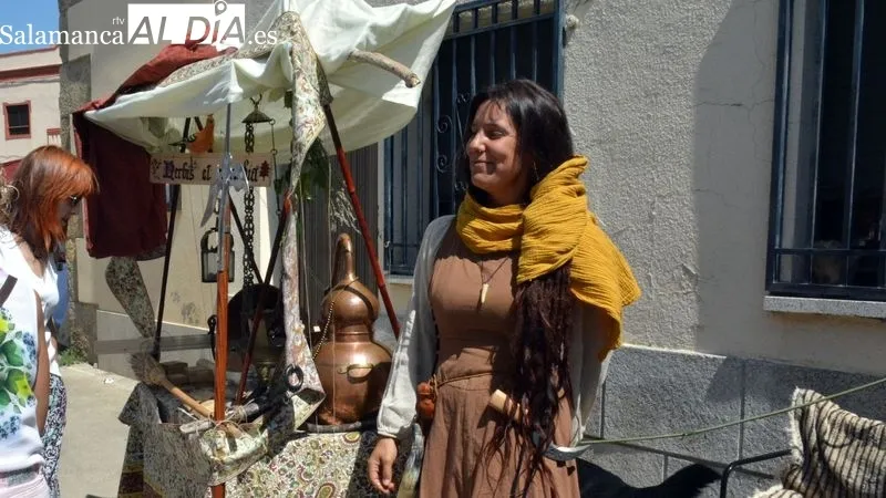 Ambientación en los puestos del Mercado del Feudal