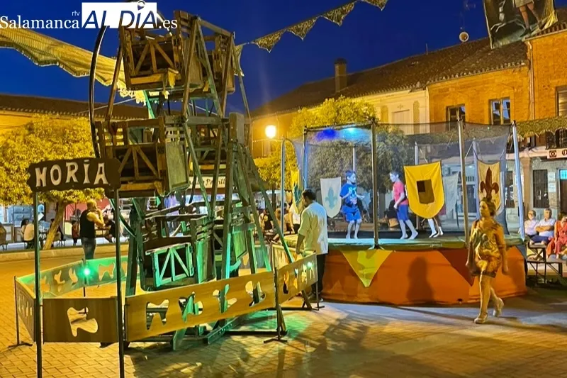El Mercado Barroco de Peñaranda se llenaba de vecinos y visitantes 