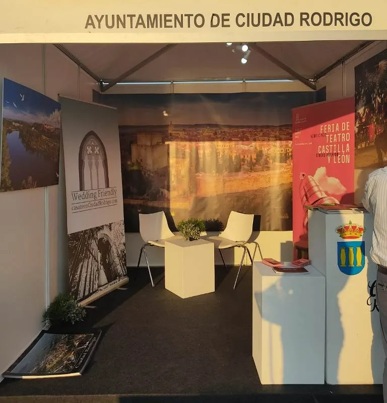 Foto 4 - Mir&oacute;briga toma parte en la Feria Multisectorial de Figueira de Castelo Rodrigo
