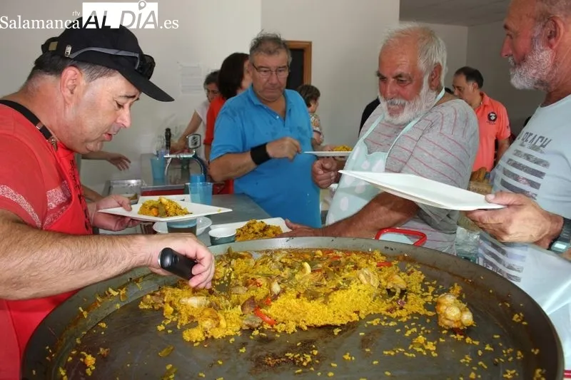 Una paella ponía en Gema el punto final a las fiestas de las Madrinas