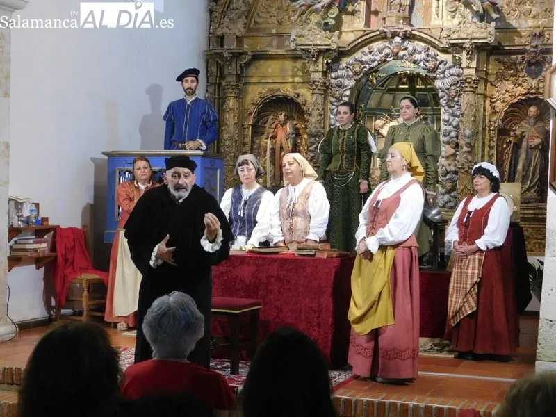 Representación en Golpejas de la obra 'Buscando a Nebrija' por el grupo Lazarillo de Tormes 