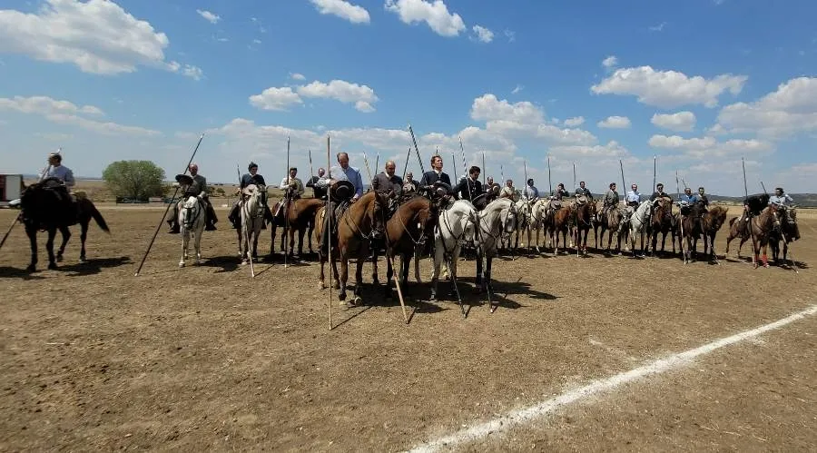 Foto 5 - Manuel Ferraro y Guillermo Mac&iacute;as se llevan en el desempate el Nacional de Faenas y Doma de Campo