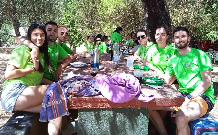 Foto 9 - La Pe&ntilde;a San Lorenzo re&uacute;ne a m&aacute;s de 500 comensales en su comida de fiestas