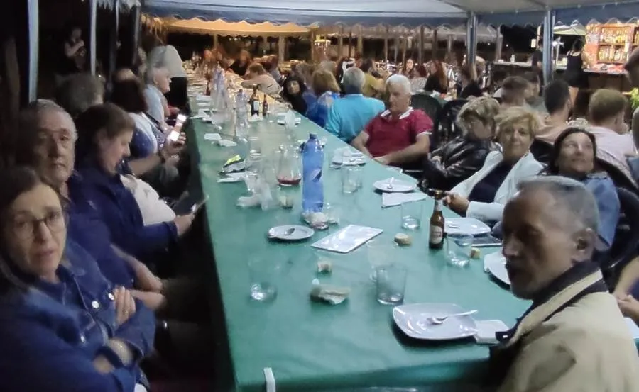 Foto 6 - M&aacute;s de 40 alumnos de Extensi&oacute;n Agraria de 1975 se reencuentran un verano m&aacute;s