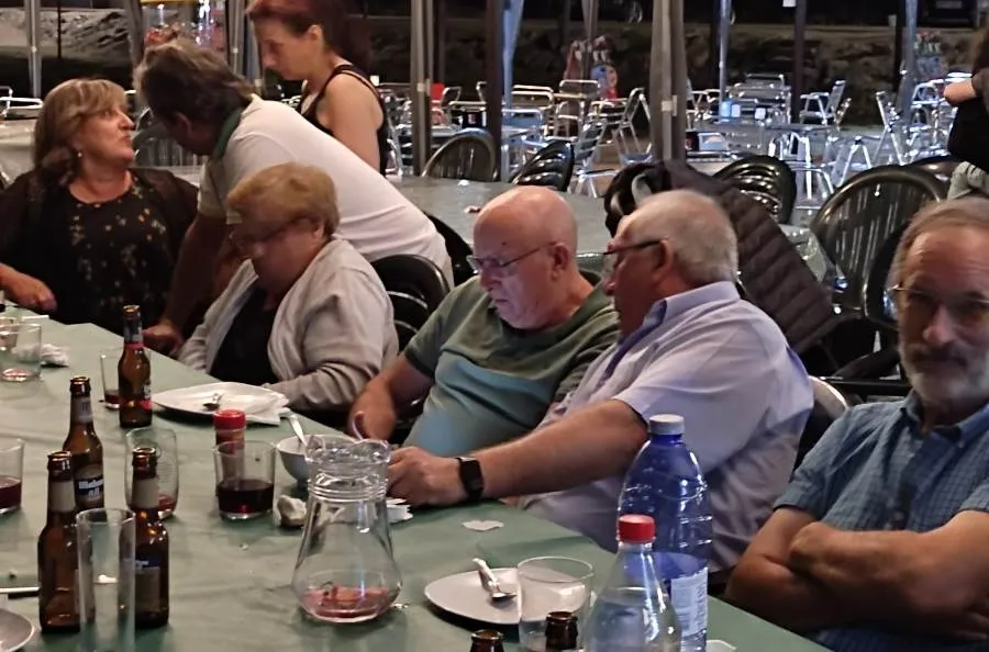 Foto 2 - M&aacute;s de 40 alumnos de Extensi&oacute;n Agraria de 1975 se reencuentran un verano m&aacute;s