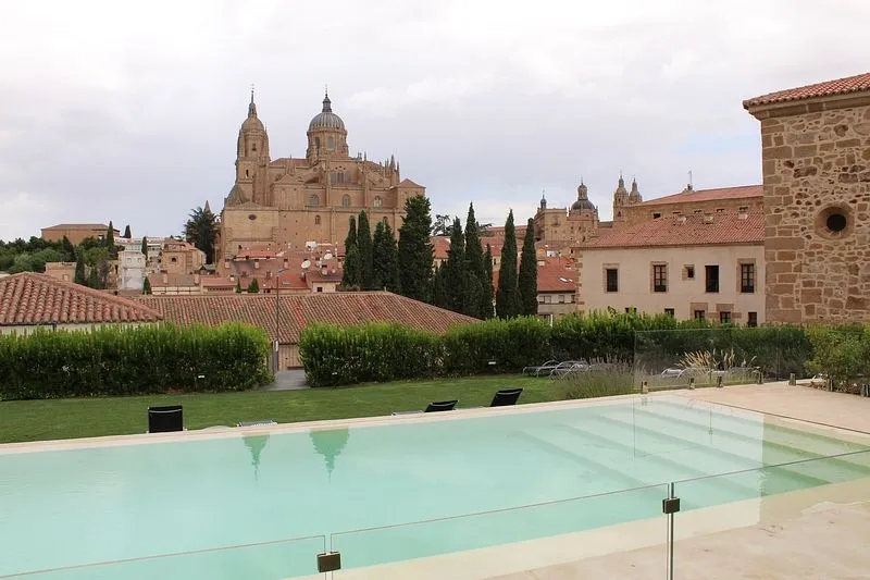 Panorámica desde la piscina del Hotel Palacio de San Esteban | MARTÍN-GARAY