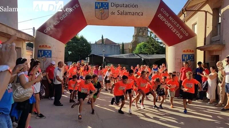 Foto 5 - Alejandro Diego Montero y Esther Cruz se imponen en la X Legua Castellana de Monleras