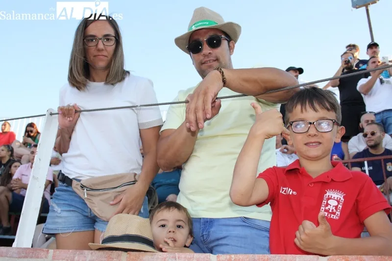 Foto 3 - El zamorano Dany Alonso estrena la renovada plaza de toros de Cantalpino como triunfador del Concurso de Cortes