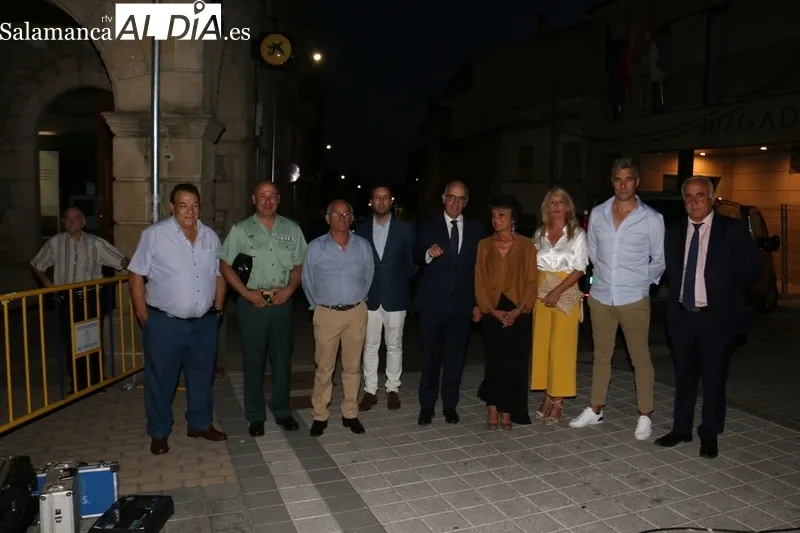 Acto de presentación de la Corte de Honor y pregón de las Ferias y Fiestas de Vitigudino 2022 / CORRAL