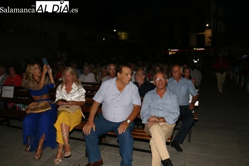 Acto de presentación de la Corte de Honor y pregón de las Ferias y Fiestas de Vitigudino 2022 / CORRAL
