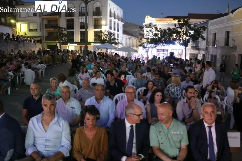 Acto de presentación de la Corte de Honor y pregón de las Ferias y Fiestas de Vitigudino 2022 / CORRAL