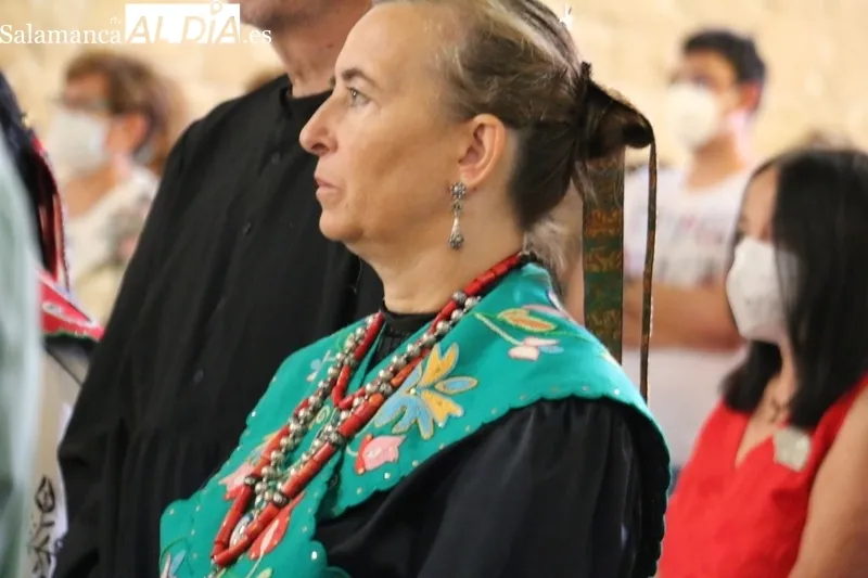 Procesión de San Roque en Villarino de los Aires / CORRAL 