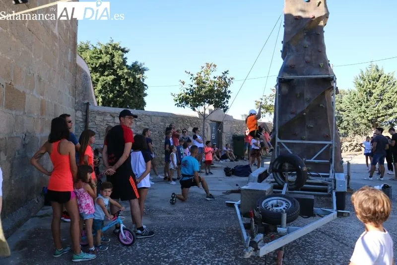 Parque multiaventura en Sardón de los Frailes / CORRAL