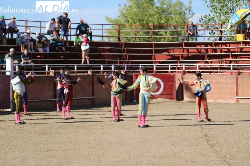 Buena novillada de Espioja en Masueco para el Nino Julen y El Mene / CORRAL 