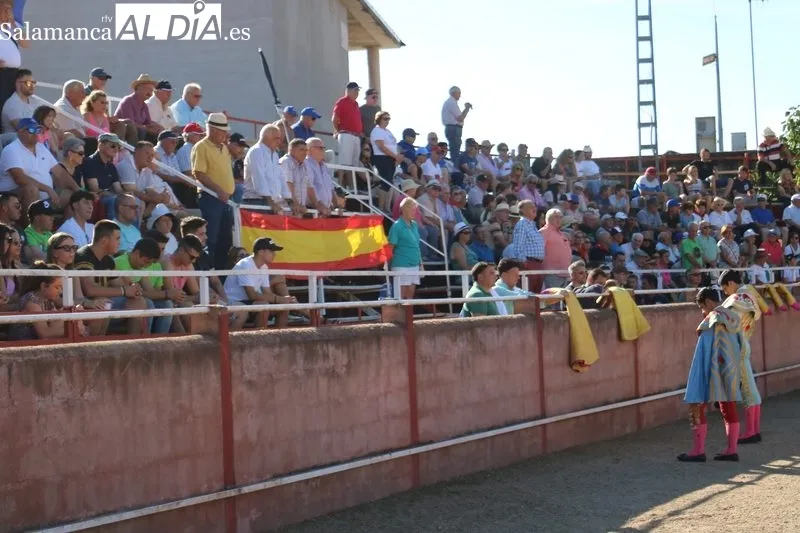 Buena novillada de Espioja en Masueco para el Nino Julen y El Mene / CORRAL 