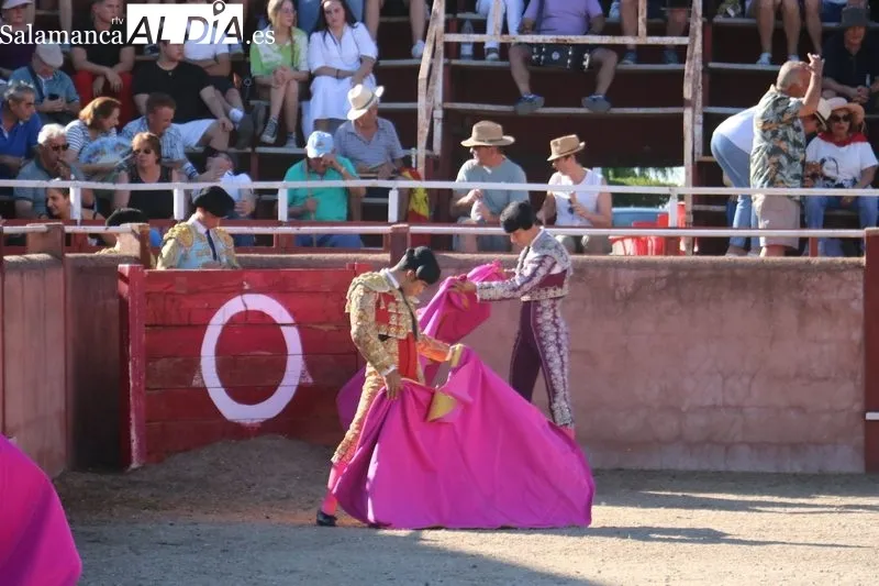 Buena novillada de Espioja en Masueco para el Nino Julen y El Mene / CORRAL 