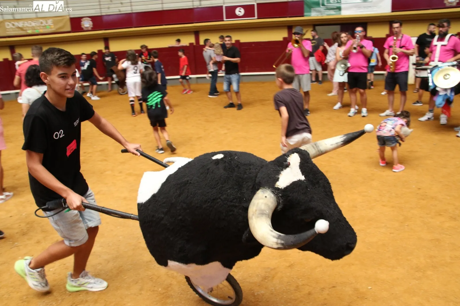 Foto 3 - Encierro infantil con la Charanga Afinados