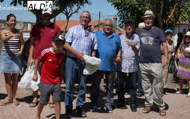 Gran paella en Cipérez para despedir las fiestas / SILVESTRE