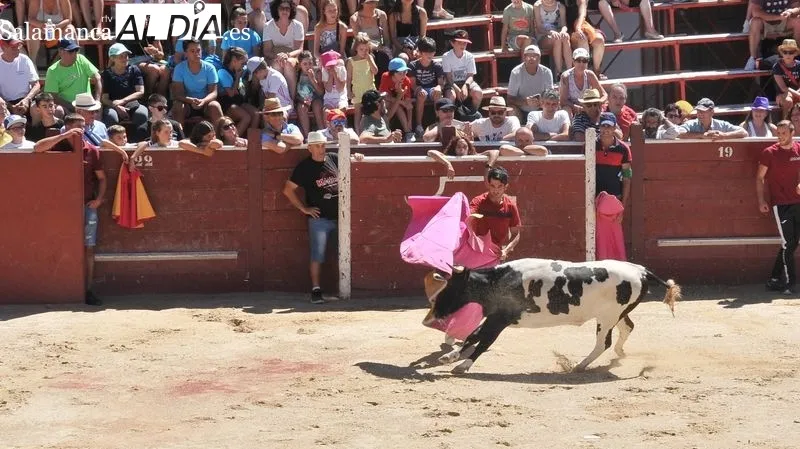 El segundo encierro a caballo ha sido rápido y limpio