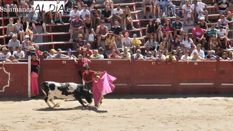 El segundo encierro a caballo ha sido rápido y limpio