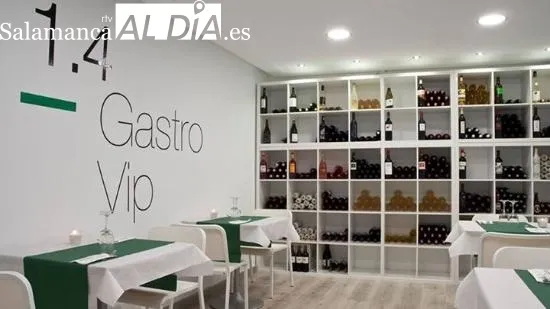 Helio Flores y su equipo forman la gran familia culinaria de Los Álamos Gastrolab en Peñaranda