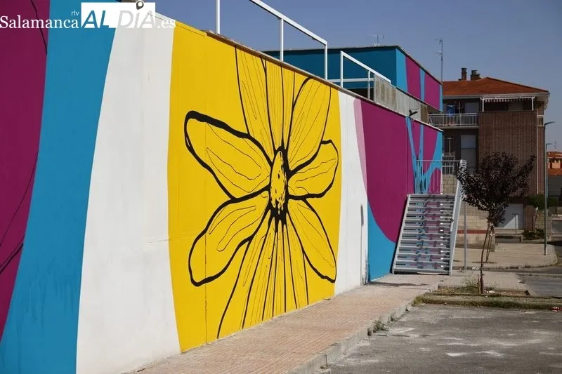 Presentación del nuevo mural de la Escuela Infantil de Santa Marta de Tormes. Foto de David Sañudo