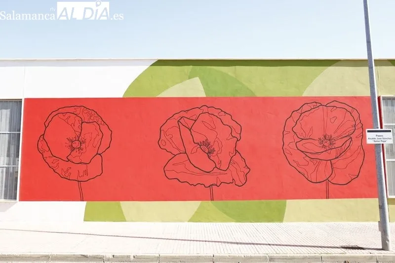 Presentación del nuevo mural de la Escuela Infantil de Santa Marta de Tormes. Foto de David Sañudo