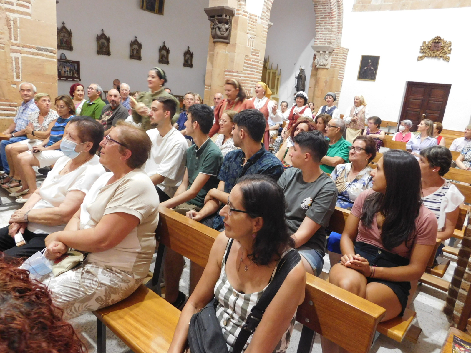 'Buscando a Nebrija' conquistaba al público de Paradinas de San Juan 