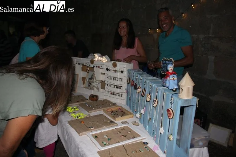 En Ahigal de Villarino iniciaban sus fiestas con una parrillada