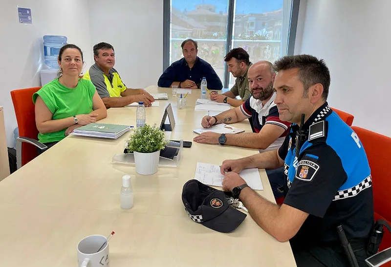 Foto 2 - Reuni&oacute;n del Comit&eacute; de Seguridad para las fiestas de Guijuelo