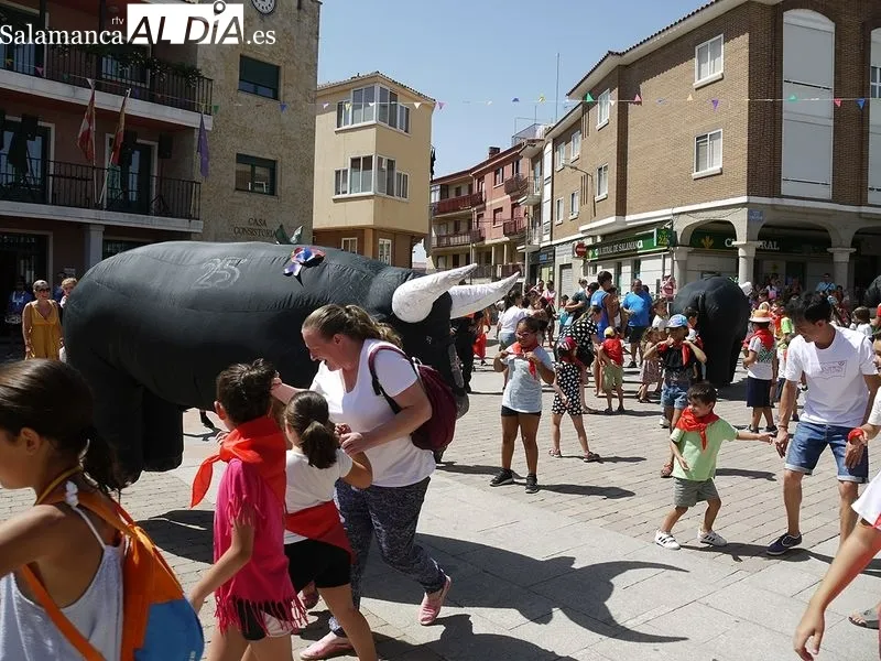 Foto 4 - As&iacute; han comenzado las fiestas de San Roque en Carbajosa