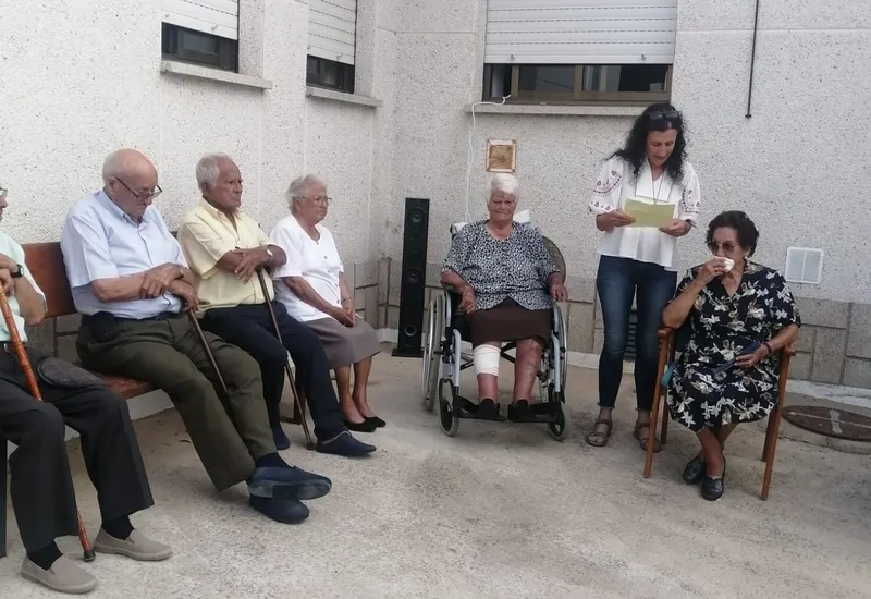 Homenaje a los mayores y malabares para los niños en Bañobárez