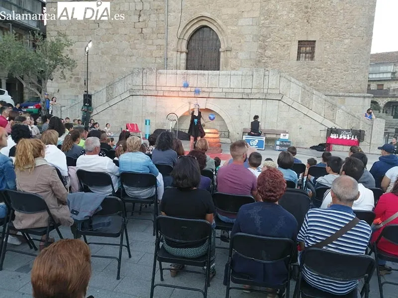 Foto 7 - &lsquo;La chimba&rsquo; cerr&oacute; el ciclo de &lsquo;Conmarca a Escena&rsquo; en B&eacute;jar