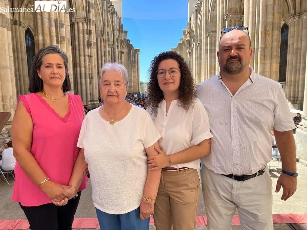 Foto 7 - Eladio Bri&ntilde;&oacute;n y Mario Vercher reciben los t&iacute;tulos de 'hijo predilecto' e 'hijo adoptivo' de la villa ducal respectivamente