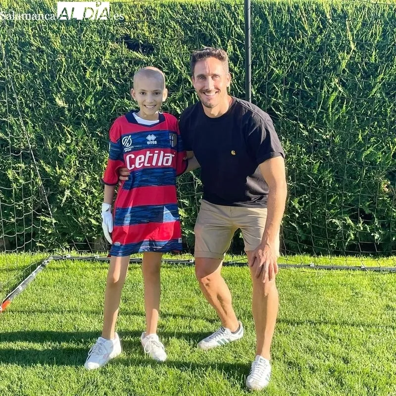 M4RÍA, con la camiseta de Buffon