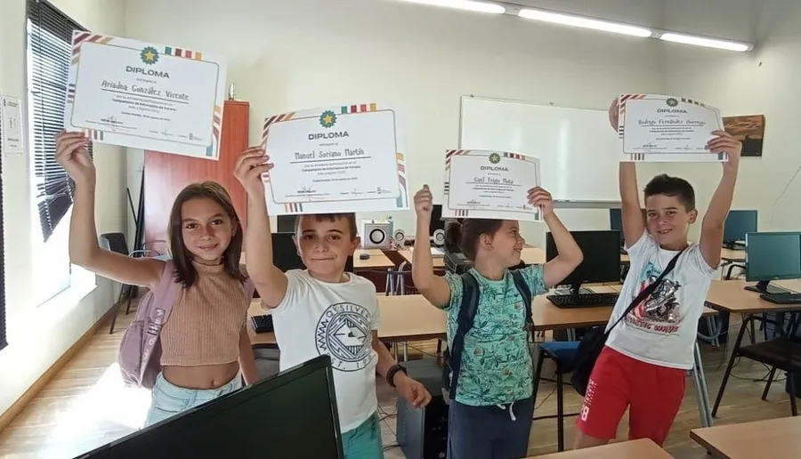 Foto 6 - La Fundaci&oacute;n clausura su &lsquo;Campamento de Inform&aacute;tica&rsquo;